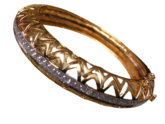 Gold and diamond zigzag bangle