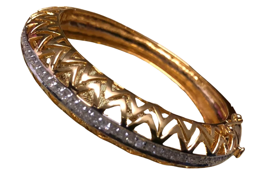 Gold and diamond zigzag bangle